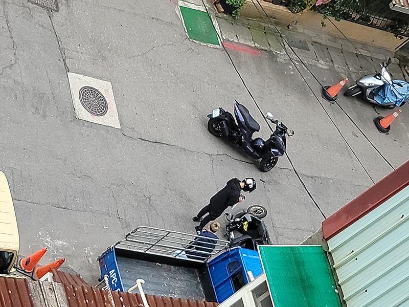 中和國光警局前機車車禍